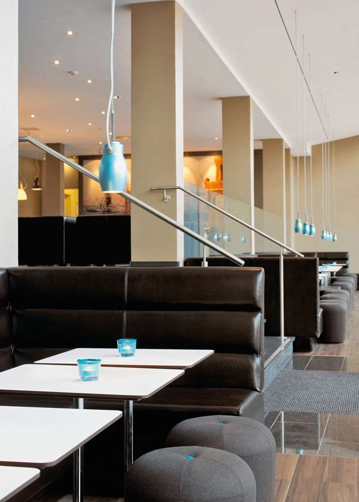 Motel One Hamburg-Altona Restaurant photo
